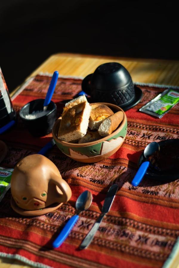 Acusi Hostel Camping Humahuaca Kültér fotó